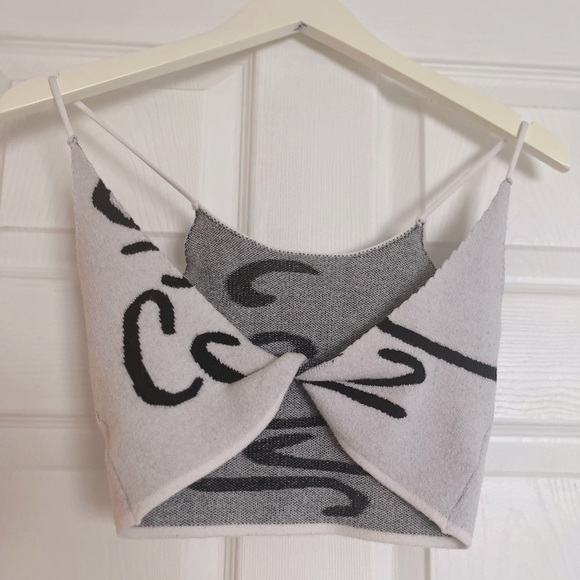 Stylish Gray and Black Women's Top - Picture 3 of 3